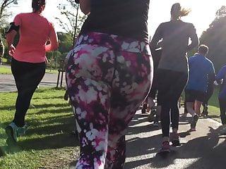 Ein geiler Marathon mit geilen Ärschen